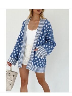 Vita Grace Tarryn Premium Pearl Trim Cardigan | Blue & White